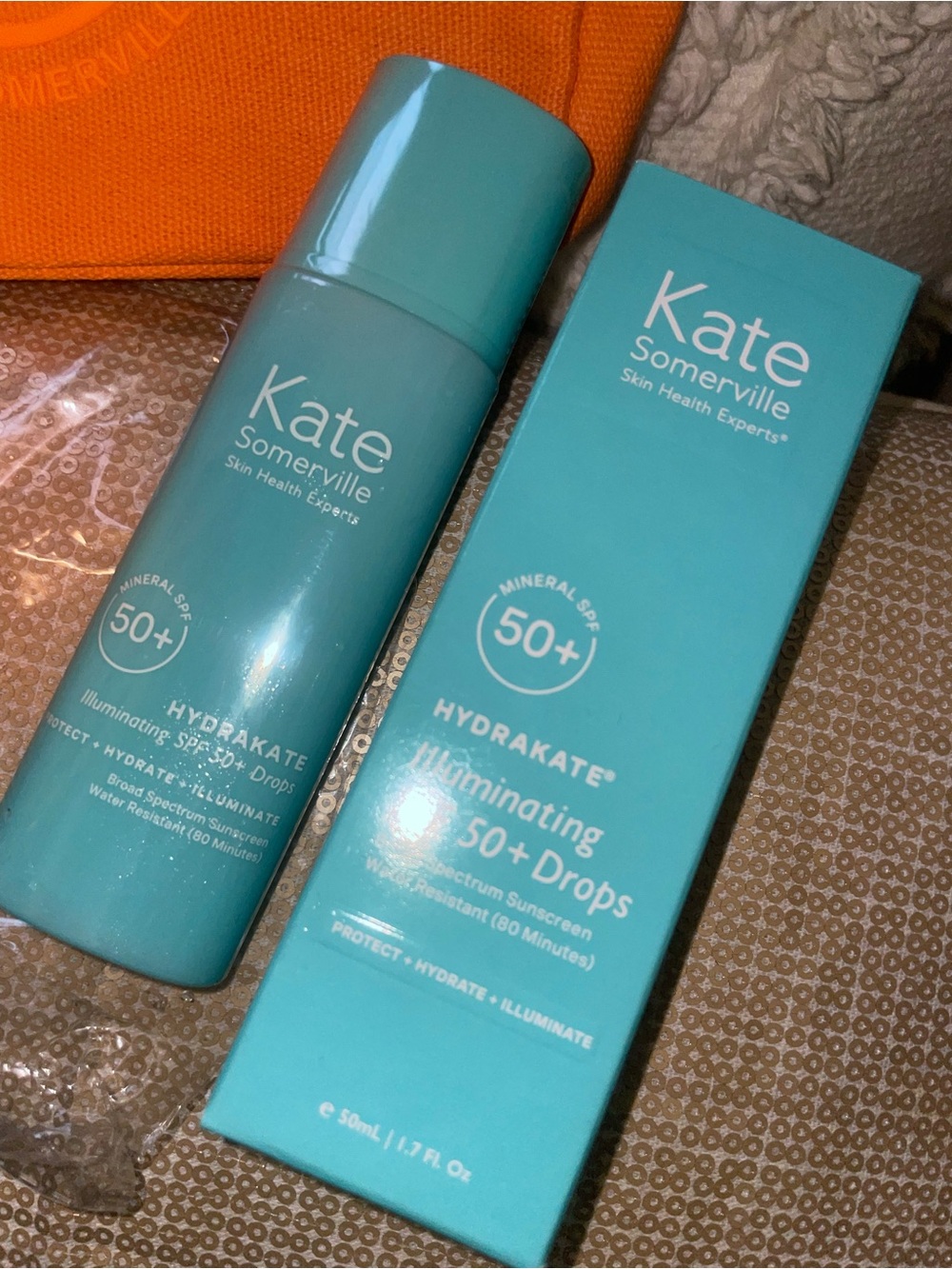 Kate Somerville HydraKate Illuminating SPF 50+ Drops